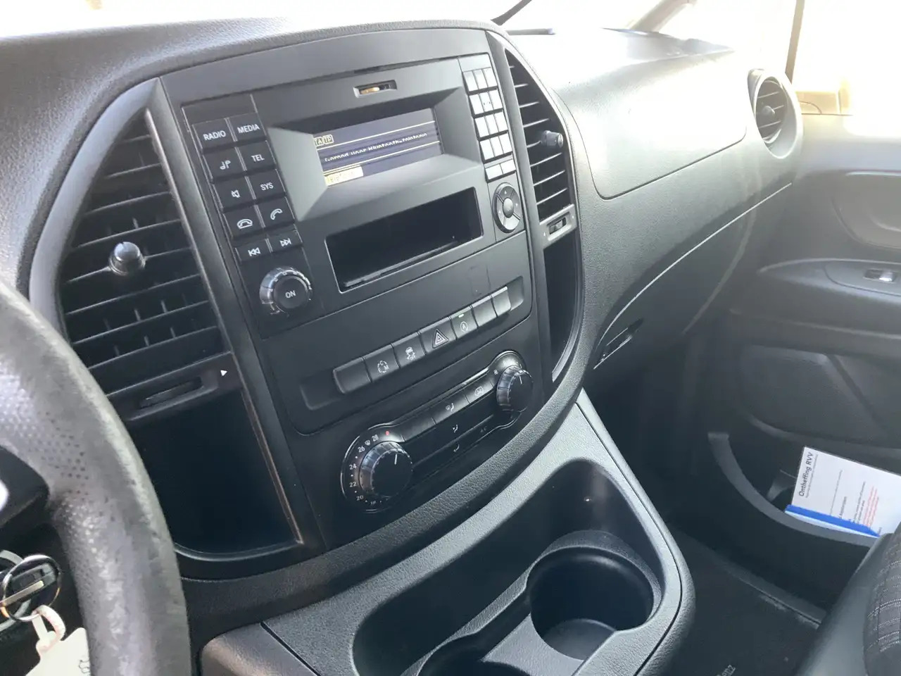 Mercedes-Benz Vito 114 CDI Lang Dub Cab Automaat Airco Cruise 5 Zits - Διπλοκάμπινο ελαφρύ επαγγελματικό: φωτογραφία 5 Mercedes-Benz Vito 114 CDI Lang Dub Cab Automaat Airco Cruise 5 Zits - Διπλοκάμπινο ελαφρύ επαγγελματικό: φωτογραφία 5