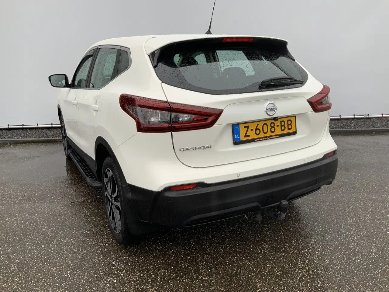 Nissan Qashqai 1.3 DIG-T Visia A SUV Airco Cruise Groot Scherm Na - SUV: φωτογραφία 3 Nissan Qashqai 1.3 DIG-T Visia A SUV Airco Cruise Groot Scherm Na - SUV: φωτογραφία 3