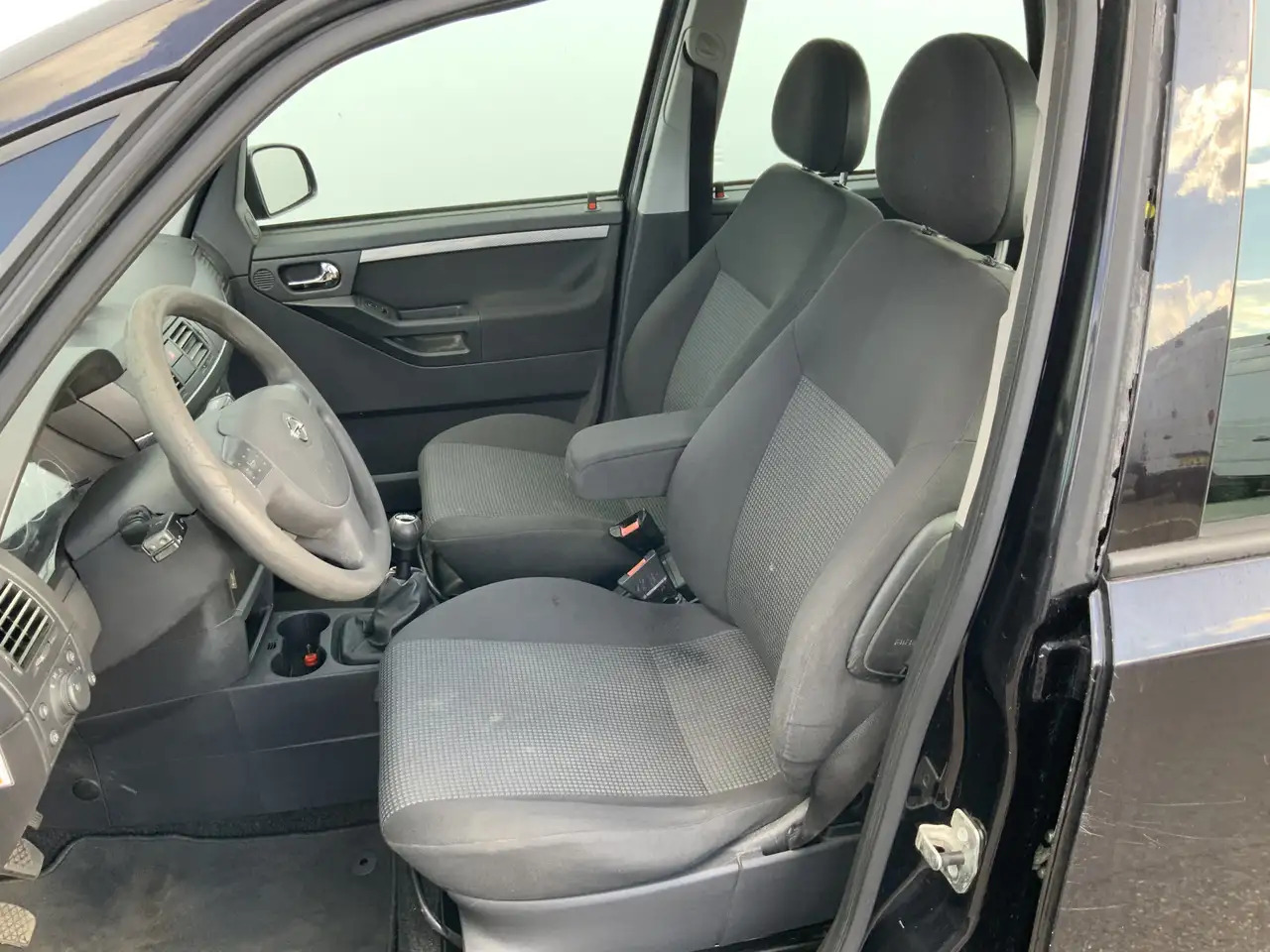 Opel Meriva 1.6-16V Temptation. Airco Alu Velg Trekhaak 1200 k - Hatchback: φωτογραφία 5 Opel Meriva 1.6-16V Temptation. Airco Alu Velg Trekhaak 1200 k - Hatchback: φωτογραφία 5