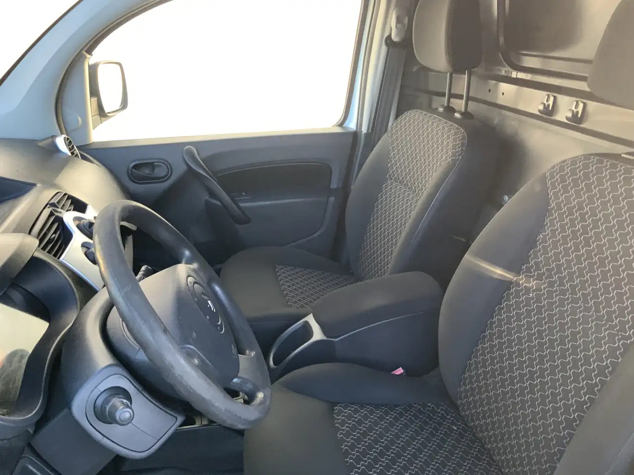 Renault Kangoo Express 1.5 dCi 70 Express Comfort Airco Trekhaak - Μικρό βαν: φωτογραφία 5 Renault Kangoo Express 1.5 dCi 70 Express Comfort Airco Trekhaak - Μικρό βαν: φωτογραφία 5