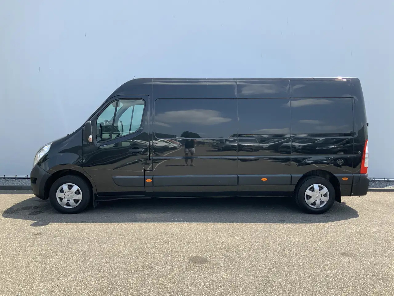 Renault Master T35 2.3 dCi L3H3 Eco Maxi Airco 3 Zits Trekhaak 25 - Βαν: φωτογραφία 2 Renault Master T35 2.3 dCi L3H3 Eco Maxi Airco 3 Zits Trekhaak 25 - Βαν: φωτογραφία 2