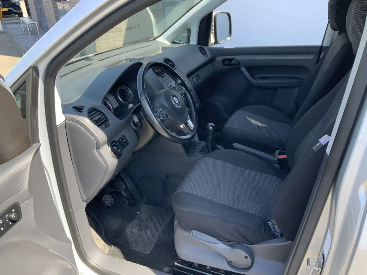 Volkswagen Caddy 1.6 TDI Airco Imperiaal Trekhaak 1400 kg navi Crui - Μικρό βαν: φωτογραφία 4 Volkswagen Caddy 1.6 TDI Airco Imperiaal Trekhaak 1400 kg navi Crui - Μικρό βαν: φωτογραφία 4