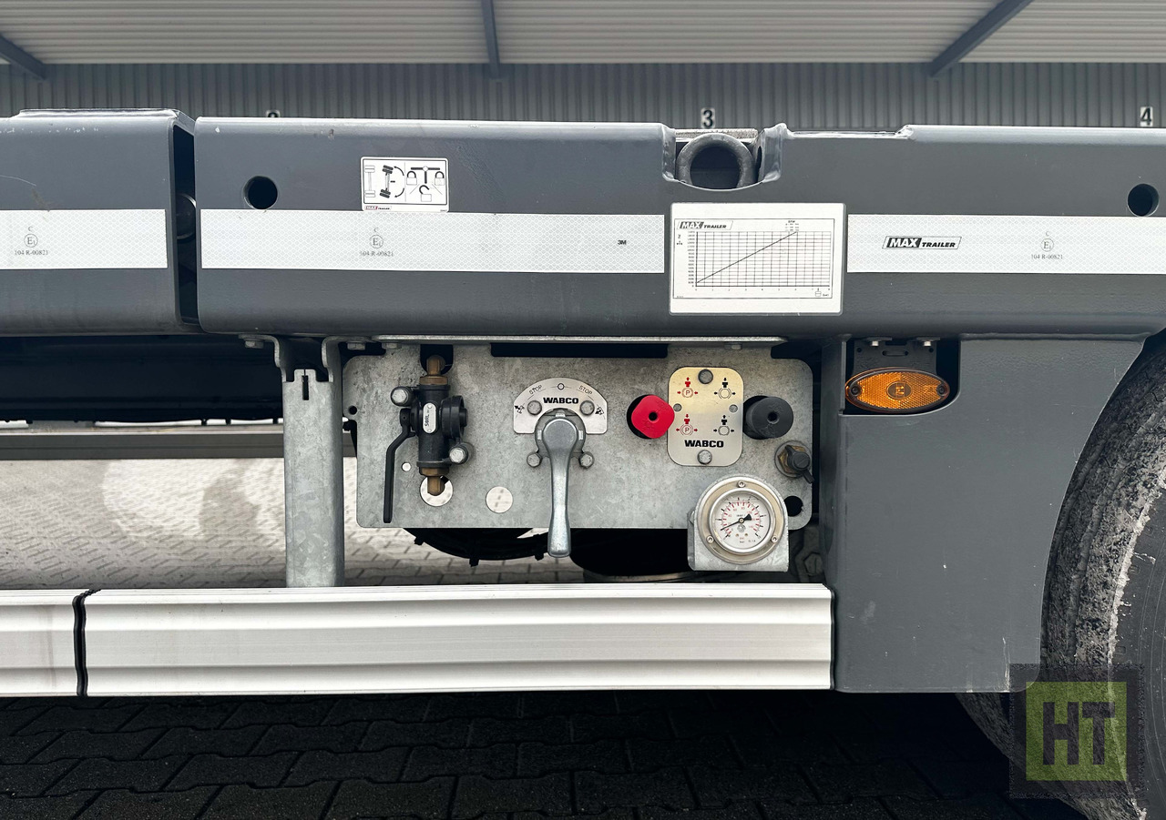 Faymonville MAX Trailer 3-Achs-Semi mit hydr. Ladeboden und hydr. Ramen - Επικαθήμενο με χαμηλό δάπεδο: φωτογραφία 4 Faymonville MAX Trailer 3-Achs-Semi mit hydr. Ladeboden und hydr. Ramen - Επικαθήμενο με χαμηλό δάπεδο: φωτογραφία 4