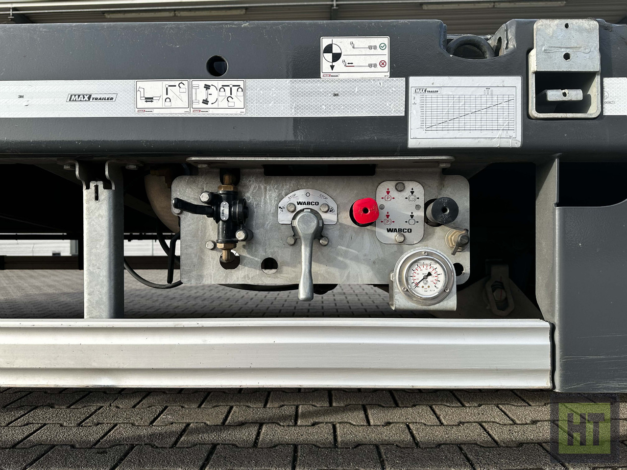 Faymonville MAX Trailer 4-Achs-Mega-Tele-Semi mit Rampen - Επικαθήμενο με χαμηλό δάπεδο: φωτογραφία 5 Faymonville MAX Trailer 4-Achs-Mega-Tele-Semi mit Rampen - Επικαθήμενο με χαμηλό δάπεδο: φωτογραφία 5