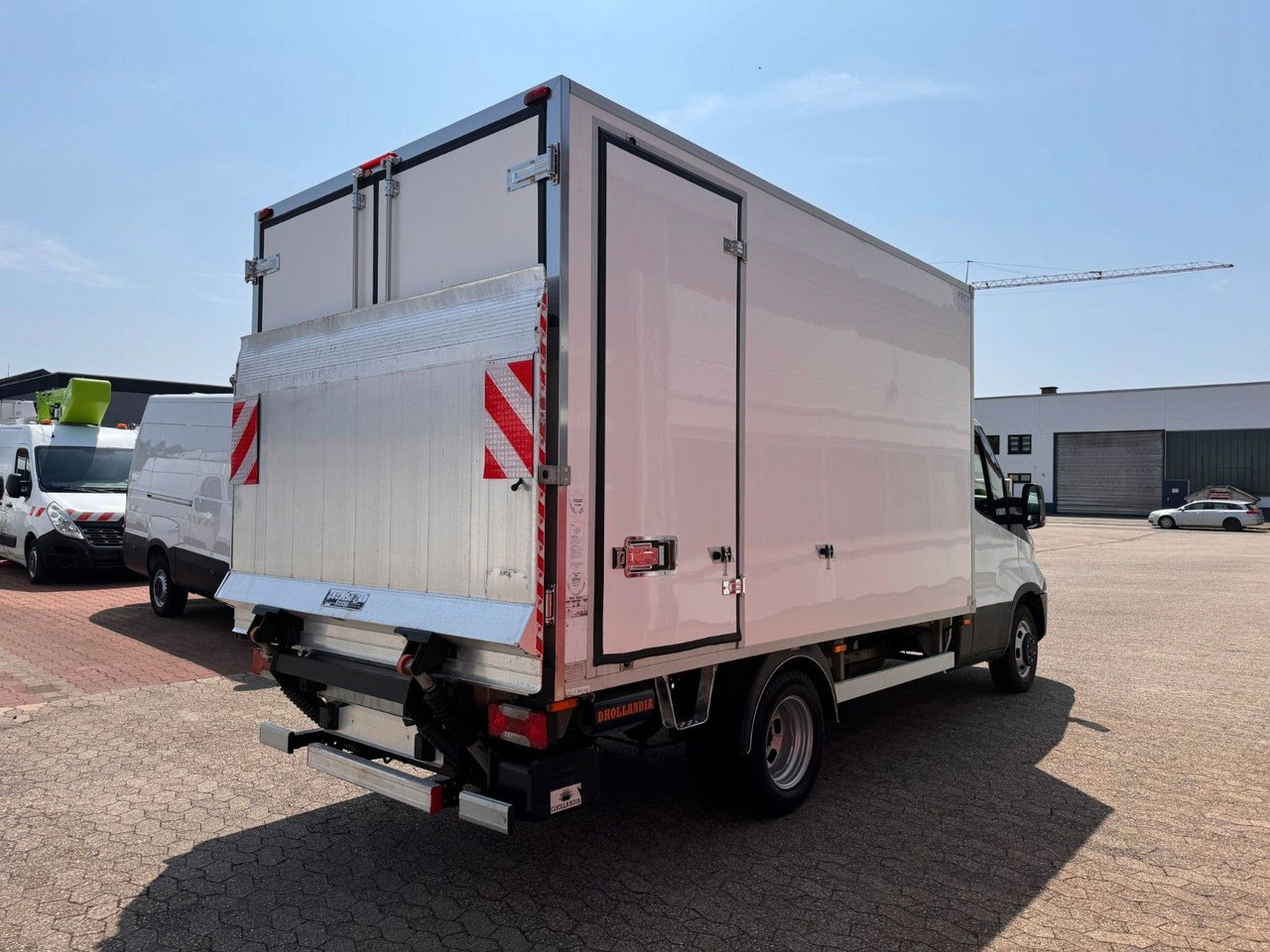 Iveco Daily 35C16 Tiefkühlkoffer Carrier Pulsor350 LWB - Επαγγελματικό αυτοκίνητο ψυγείο: φωτογραφία 4 Iveco Daily 35C16 Tiefkühlkoffer Carrier Pulsor350 LWB - Επαγγελματικό αυτοκίνητο ψυγείο: φωτογραφία 4