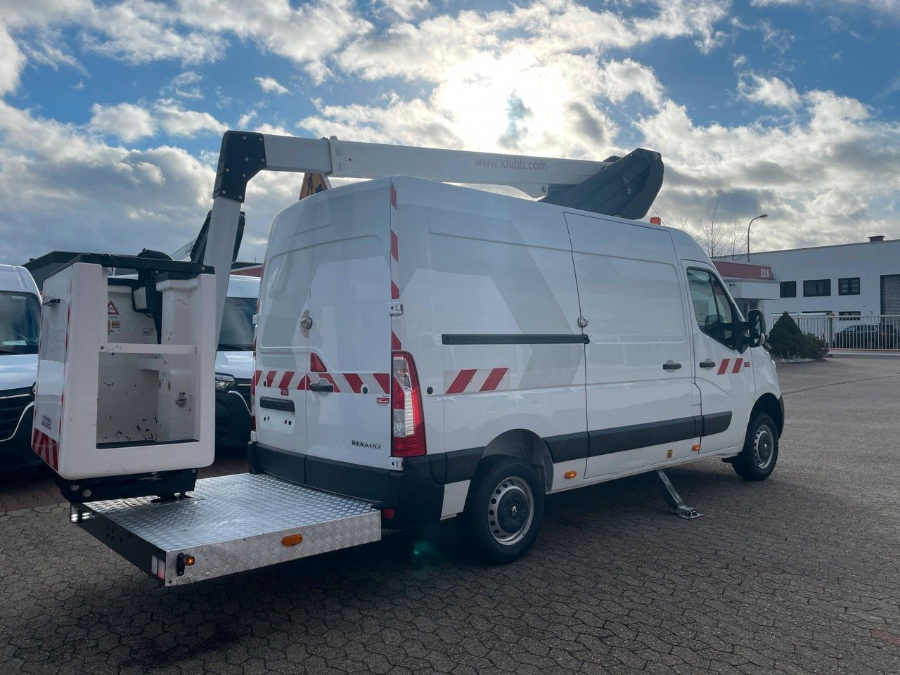 Renault Master Hubarbeitsbühne 2 Personen Korb bis 200kg - Φορτηγό με εναέρια πλατφόρμα: φωτογραφία 4 Renault Master Hubarbeitsbühne 2 Personen Korb bis 200kg - Φορτηγό με εναέρια πλατφόρμα: φωτογραφία 4