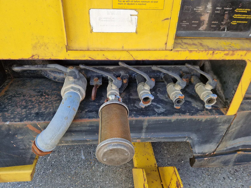 Atlas-Copco XAS350DD VERY LOW HOURS - Αεροσυμπιεστής: φωτογραφία 5 Atlas-Copco XAS350DD VERY LOW HOURS - Αεροσυμπιεστής: φωτογραφία 5