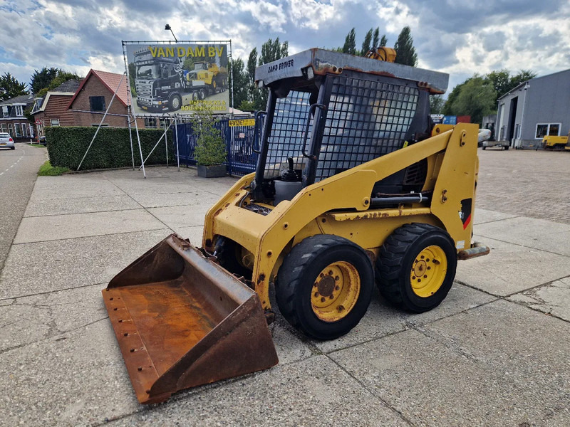 Caterpillar 216B3 schranklader met 1191 uur - Φορτωτής πλάγιας ολίσθησης: φωτογραφία 1 Caterpillar 216B3 schranklader met 1191 uur - Φορτωτής πλάγιας ολίσθησης: φωτογραφία 1