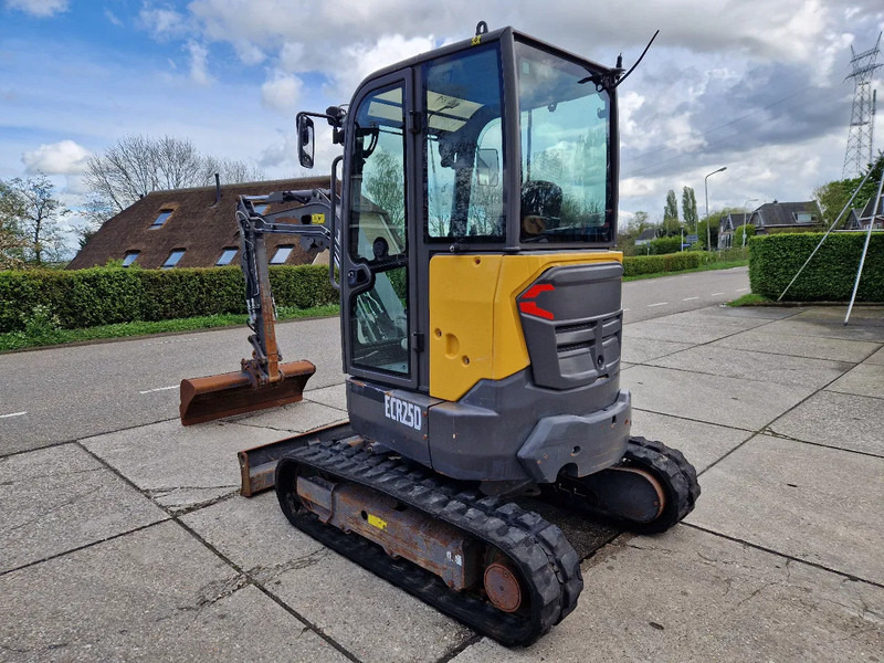 Volvo ECR25D met 2562 uur - Μίνι εκσκαφέας: φωτογραφία 3 Volvo ECR25D met 2562 uur - Μίνι εκσκαφέας: φωτογραφία 3