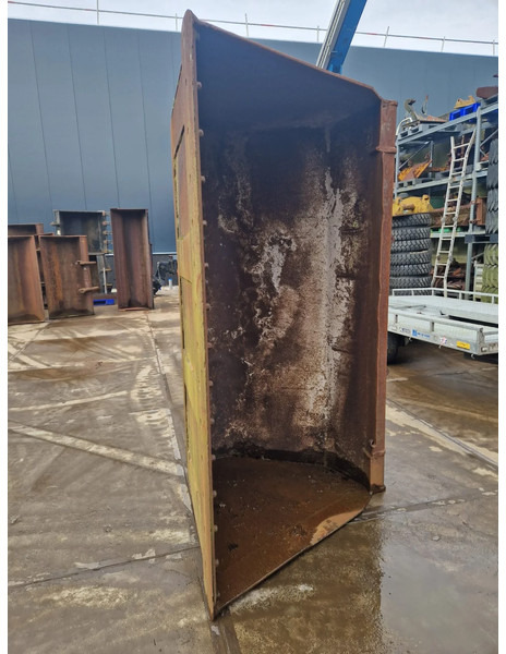 Volvo dichte wielladerbak 2.24m. breed - Κουβας για Κατασκευή μηχανήματα: φωτογραφία 3 Volvo dichte wielladerbak 2.24m. breed - Κουβας για Κατασκευή μηχανήματα: φωτογραφία 3