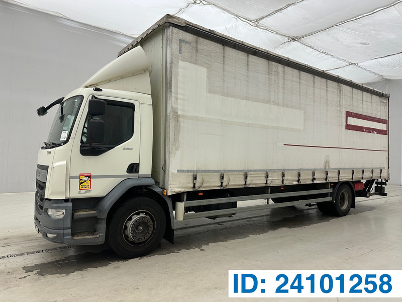 DAF CF 290* - Φορτηγό μουσαμάς: φωτογραφία 1 DAF CF 290* - Φορτηγό μουσαμάς: φωτογραφία 1