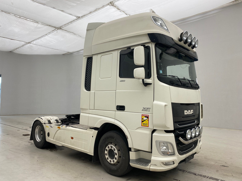 DAF XF 460 Super Space Cab - Τράκτορας: φωτογραφία 3 DAF XF 460 Super Space Cab - Τράκτορας: φωτογραφία 3