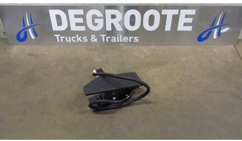 Diversen Pedaal USA Mack - Καμπίνα και εσωτερικό: φωτογραφία 1 Diversen Pedaal USA Mack - Καμπίνα και εσωτερικό: φωτογραφία 1