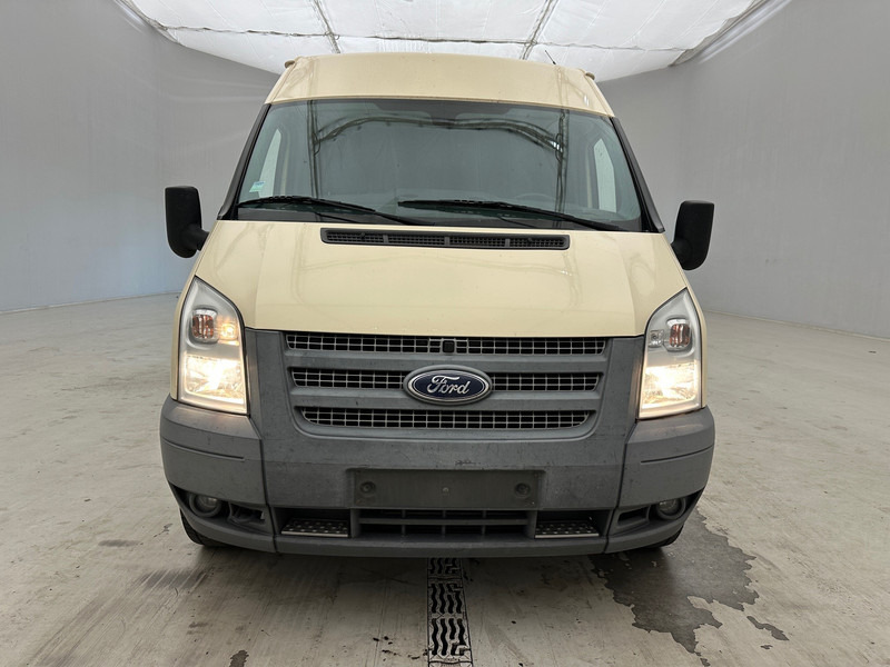 Ford Transit 125 - Βαν: φωτογραφία 2 Ford Transit 125 - Βαν: φωτογραφία 2