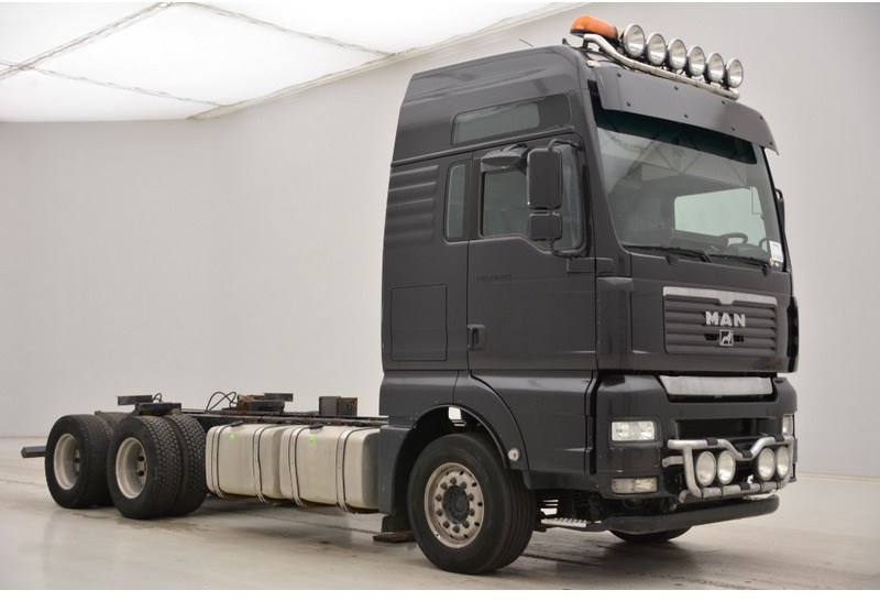 MAN TGA 28.530 - 6x2 - Φορτηγό σασί: φωτογραφία 3 MAN TGA 28.530 - 6x2 - Φορτηγό σασί: φωτογραφία 3