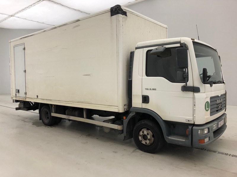 MAN TGL 8.180 - Φορτηγό κόφα: φωτογραφία 3 MAN TGL 8.180 - Φορτηγό κόφα: φωτογραφία 3