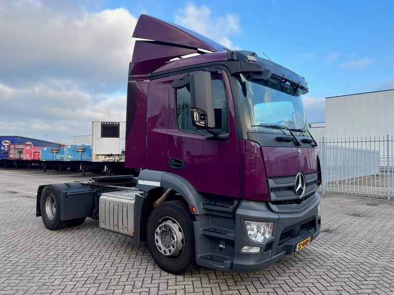 Mercedes-Benz Antos 1836 - Τράκτορας: φωτογραφία 3 Mercedes-Benz Antos 1836 - Τράκτορας: φωτογραφία 3