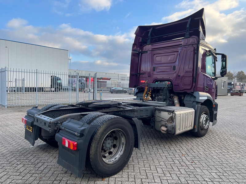 Mercedes-Benz Antos 1836 - Τράκτορας: φωτογραφία 4 Mercedes-Benz Antos 1836 - Τράκτορας: φωτογραφία 4