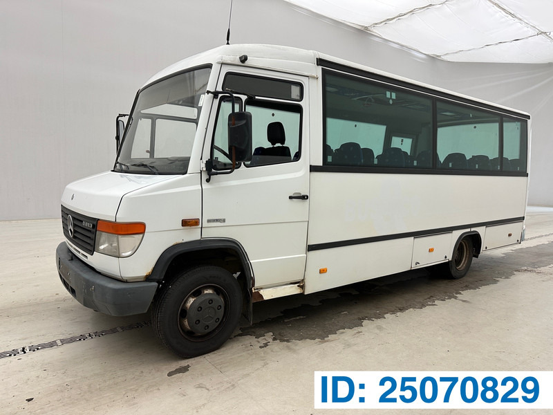 Mercedes-Benz Vario 813 - Μικρό λεωφορείο, Επιβατικό βαν: φωτογραφία 1 Mercedes-Benz Vario 813 - Μικρό λεωφορείο, Επιβατικό βαν: φωτογραφία 1