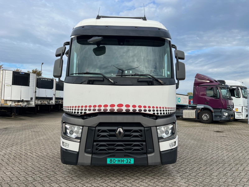 Renault T 460 - Τράκτορας: φωτογραφία 2 Renault T 460 - Τράκτορας: φωτογραφία 2