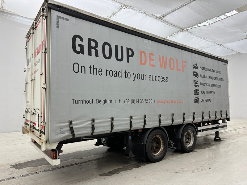 Renders Schuifzeilen - Τρέιλερ κουρτίνα: φωτογραφία 4 Renders Schuifzeilen - Τρέιλερ κουρτίνα: φωτογραφία 4