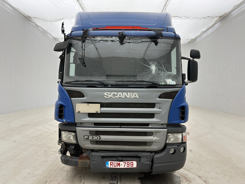 Scania P230 - Φορτηγό μουσαμάς: φωτογραφία 3 Scania P230 - Φορτηγό μουσαμάς: φωτογραφία 3