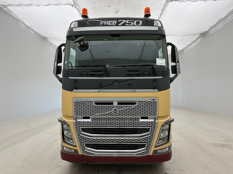 Volvo FH16.750 Globetrotter - 6x4 - Τράκτορας: φωτογραφία 2 Volvo FH16.750 Globetrotter - 6x4 - Τράκτορας: φωτογραφία 2