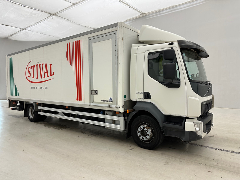 Volvo FL 250 - Φορτηγό ψυγείο: φωτογραφία 3 Volvo FL 250 - Φορτηγό ψυγείο: φωτογραφία 3