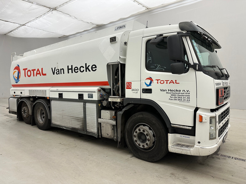 Volvo FM 300 - 6x2 - Φορτηγό βυτιοφόρο: φωτογραφία 3 Volvo FM 300 - 6x2 - Φορτηγό βυτιοφόρο: φωτογραφία 3