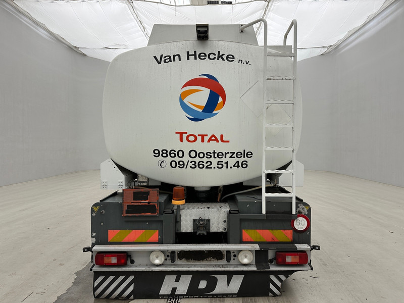 Volvo FM 300 - 6x2 - Φορτηγό βυτιοφόρο: φωτογραφία 5 Volvo FM 300 - 6x2 - Φορτηγό βυτιοφόρο: φωτογραφία 5