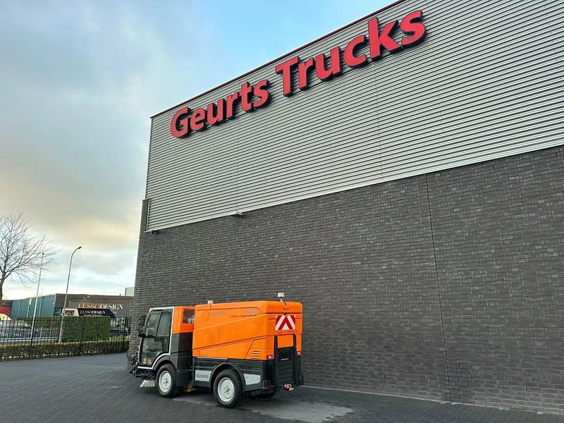 Bucher CITYCAT V20 - Σάρωθρο δρόμων: φωτογραφία 3 Bucher CITYCAT V20 - Σάρωθρο δρόμων: φωτογραφία 3