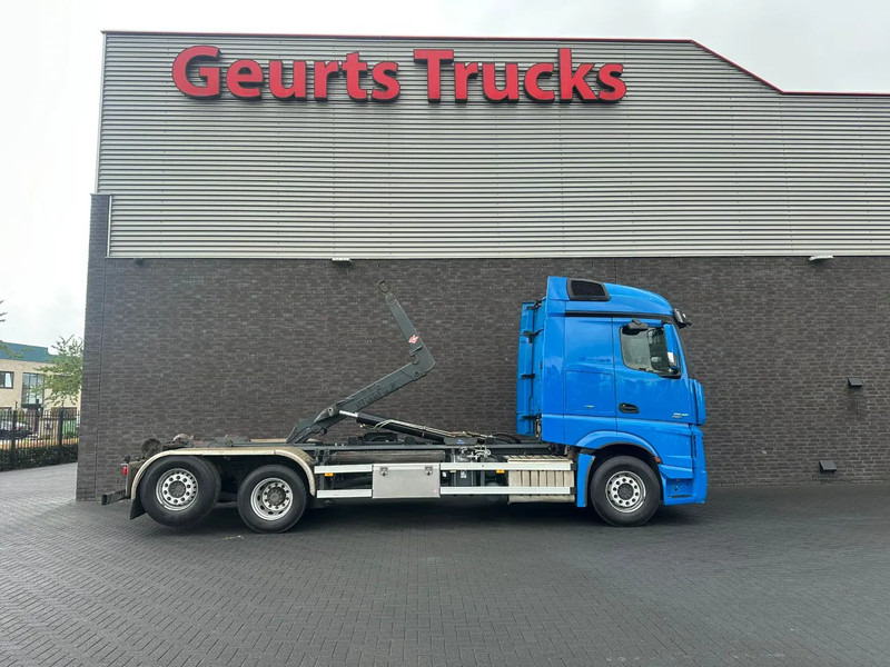 Mercedes-Benz Actros 2545 6X2 MET HIAB MULTILIFT XR21S61 HAAKARMSYSTEEM / ABROLLKIPPER / HOOKLIFT - Φορτηγό φόρτωσης γάντζου: φωτογραφία 4 Mercedes-Benz Actros 2545 6X2 MET HIAB MULTILIFT XR21S61 HAAKARMSYSTEEM / ABROLLKIPPER / HOOKLIFT - Φορτηγό φόρτωσης γάντζου: φωτογραφία 4