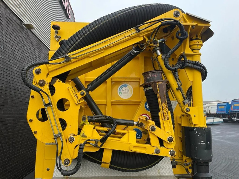 Leasing Mercedes-Benz Actros 3248 8X4 TRIDEM MTS DINO 12 SAUGBAGGER/SUCTIONEXAVATOR/GRONDZUIGER Mercedes-Benz Actros 3248 8X4 TRIDEM MTS DINO 12 SAUGBAGGER/SUCTIONEXAVATOR/GRONDZUIGER: φωτογραφία 9