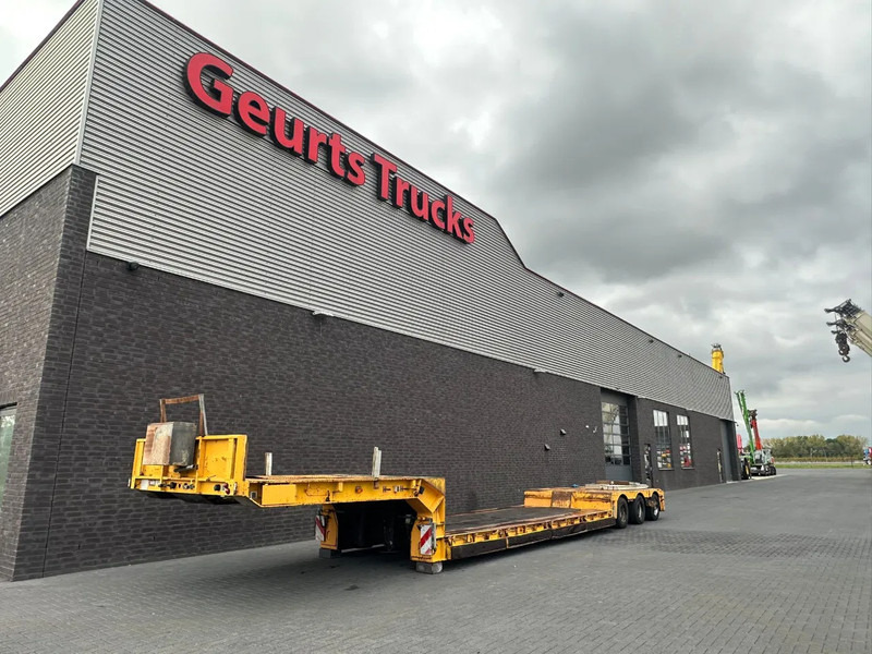 Nooteboom EURO-48-03 DIEPLADER / TIEFLADER / LOW LOADER MET HYDRAULISCH VERING EN STUURASSEN - Επικαθήμενο με χαμηλό δάπεδο: φωτογραφία 2 Nooteboom EURO-48-03 DIEPLADER / TIEFLADER / LOW LOADER MET HYDRAULISCH VERING EN STUURASSEN - Επικαθήμενο με χαμηλό δάπεδο: φωτογραφία 2