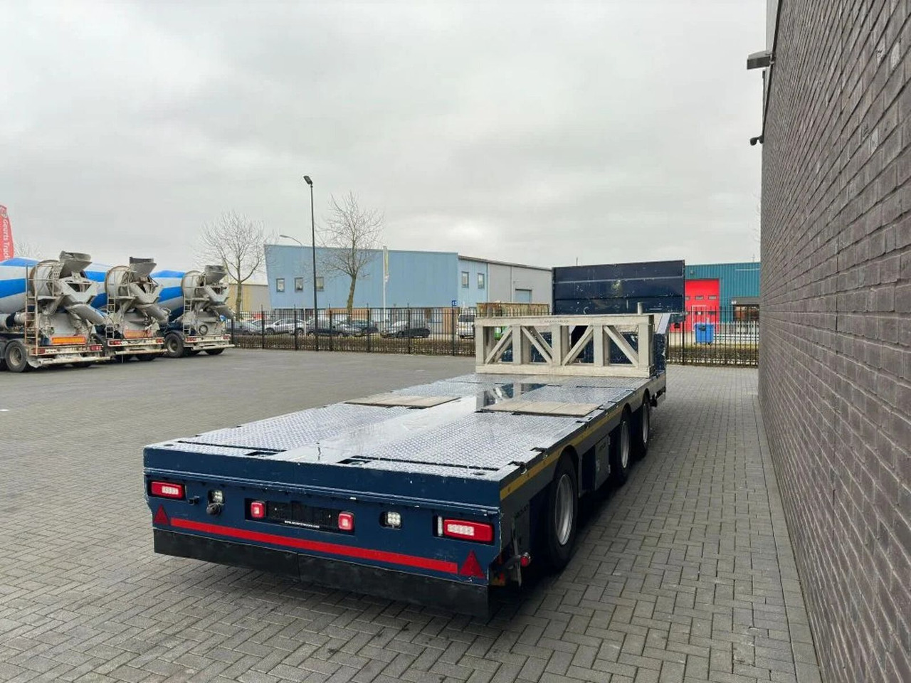 Rojo Trailer KT3 ST EXTENDABLE SEMI DIEPLADER/TI - Επικαθήμενο με χαμηλό δάπεδο: φωτογραφία 5 Rojo Trailer KT3 ST EXTENDABLE SEMI DIEPLADER/TI - Επικαθήμενο με χαμηλό δάπεδο: φωτογραφία 5