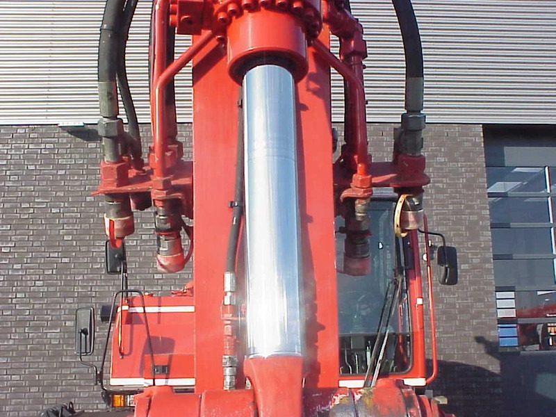 Terex TW 160 SR RAILWAY EXAVATOR - Τροχοφόρος εκσκαφέας: φωτογραφία 4 Terex TW 160 SR RAILWAY EXAVATOR - Τροχοφόρος εκσκαφέας: φωτογραφία 4