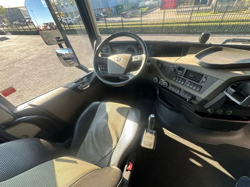 Τράκτορας Volvo FH 540 8X4 TREKKER / BAKWAGEN MET PALFINGER PK135.002 TEC7 + JIB PJ190 KRAAN / KRAN / CRANE / GRUA: φωτογραφία 18