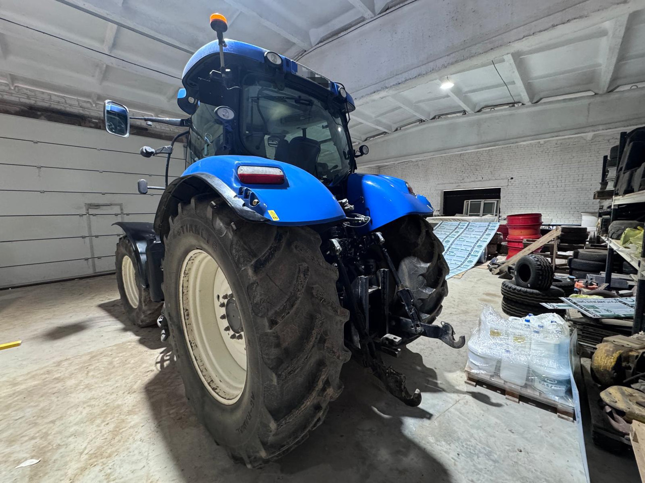 NEW HOLLAND T7.260 - Τρακτέρ: φωτογραφία 4 NEW HOLLAND T7.260 - Τρακτέρ: φωτογραφία 4
