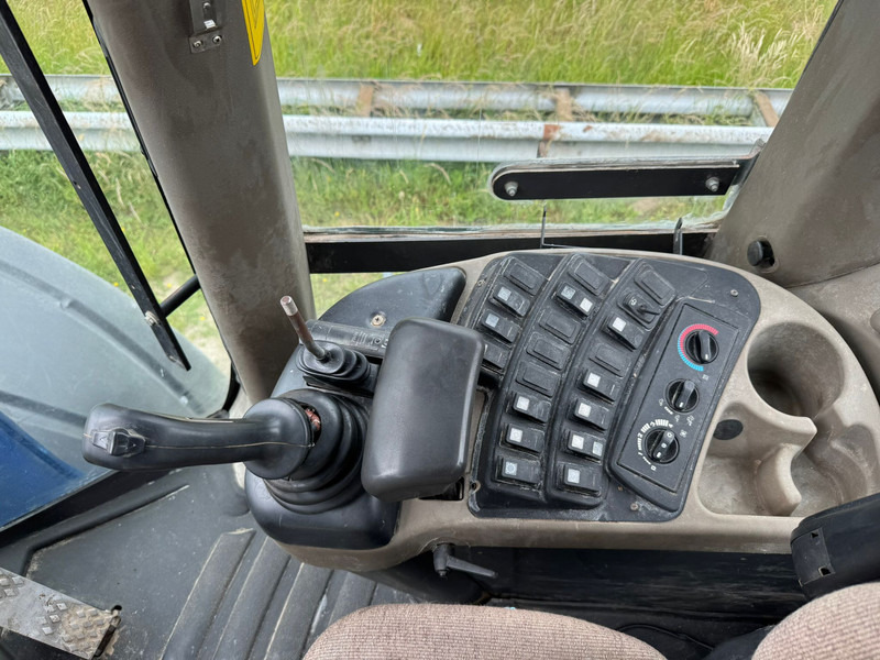 Ελαστιχοφόρος φορτωτής Case 921E: φωτογραφία 20 Ελαστιχοφόρος φορτωτής Case 921E: φωτογραφία 20