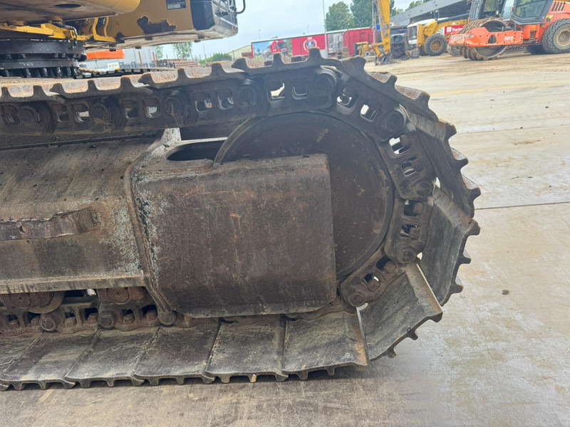 Ερπυστριοφόρος εκσκαφέας Caterpillar 320E LRR: φωτογραφία 20