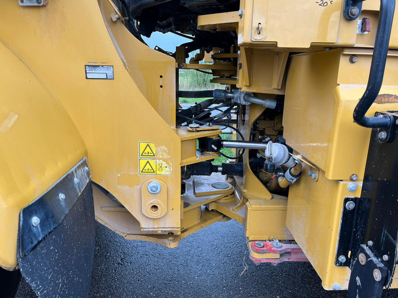 Ελαστιχοφόρος φορτωτής Caterpillar 962K - 3th Function: φωτογραφία 14
