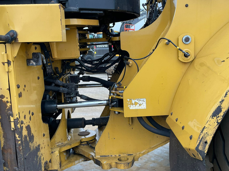 Ελαστιχοφόρος φορτωτής Caterpillar 972MXE: φωτογραφία 16