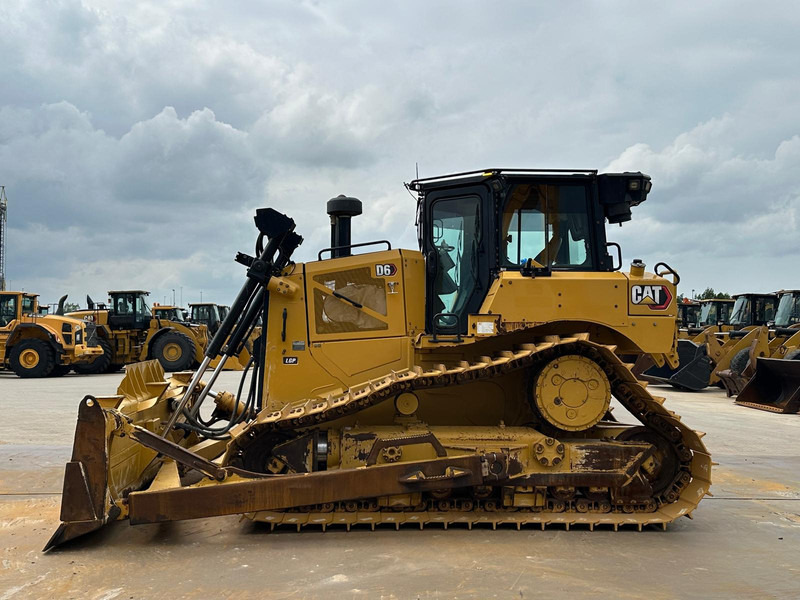 Caterpillar D6 LGP - Μπουλντόζα: φωτογραφία 1 Caterpillar D6 LGP - Μπουλντόζα: φωτογραφία 1