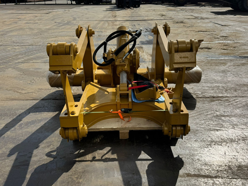 Caterpillar D6 New Gen Ripper with 1 Cylinder - Νύχι: φωτογραφία 4 Caterpillar D6 New Gen Ripper with 1 Cylinder - Νύχι: φωτογραφία 4