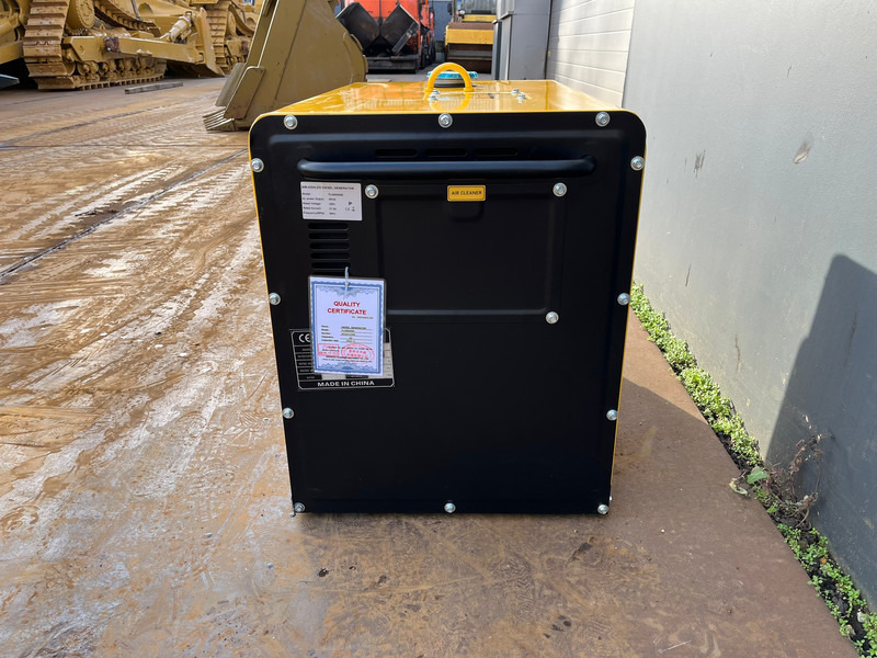 Giga power PLD8500SE 8 kVA silent generator - Βιομηχανική γεννήτρια: φωτογραφία 4 Giga power PLD8500SE 8 kVA silent generator - Βιομηχανική γεννήτρια: φωτογραφία 4