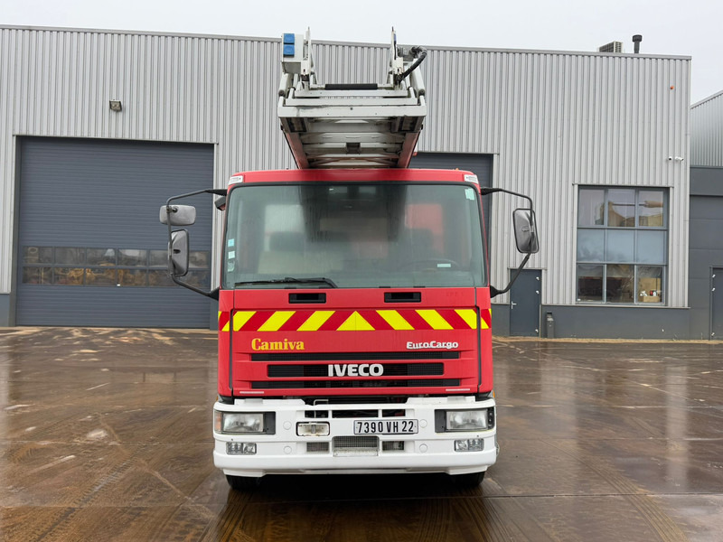 Iveco 130E23 4x2 Firetruck - Πυροσβεστικό όχημα: φωτογραφία 3 Iveco 130E23 4x2 Firetruck - Πυροσβεστικό όχημα: φωτογραφία 3