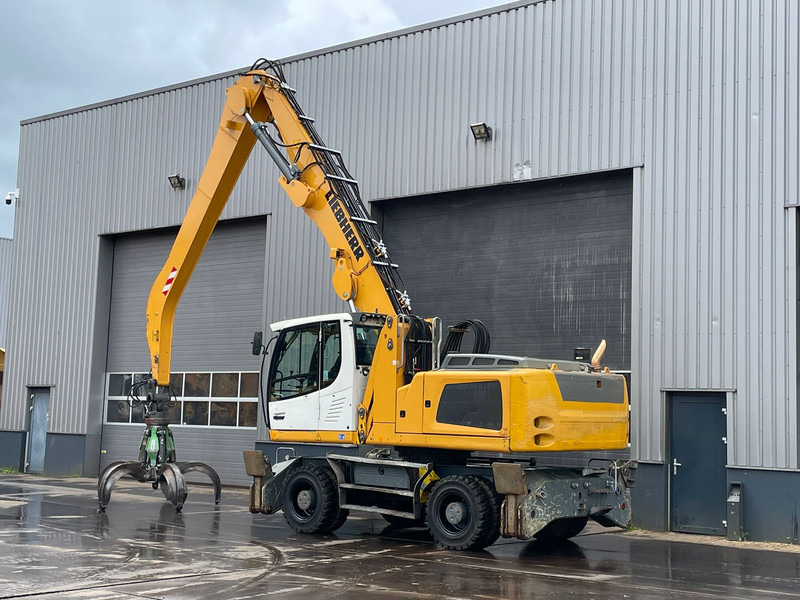 Liebherr LH30 M - Material Handler - Μηχάνημα Διαχείρισης Υλικών: φωτογραφία 1 Liebherr LH30 M - Material Handler - Μηχάνημα Διαχείρισης Υλικών: φωτογραφία 1