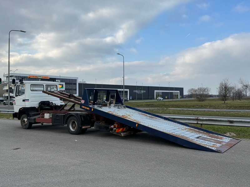 MERCEDESBENZ 814 Auto Car Transporter - Φορτηγό αυτοκινητάμαξα: φωτογραφία 3 MERCEDESBENZ 814 Auto Car Transporter - Φορτηγό αυτοκινητάμαξα: φωτογραφία 3