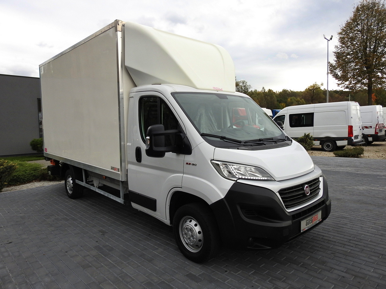 FIAT DUCATO BOX LIFT 8 PALLETS CRUISE CONTROL NAVIGATION AIR CONDITIONING LED LIGHTS 130HP - Επαγγελματικό αυτοκίνητο κόφα: φωτογραφία 4 FIAT DUCATO BOX LIFT 8 PALLETS CRUISE CONTROL NAVIGATION AIR CONDITIONING LED LIGHTS 130HP - Επαγγελματικό αυτοκίνητο κόφα: φωτογραφία 4