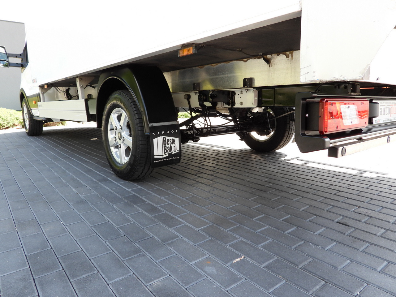 Επαγγελματικό αυτοκίνητο κόφα FORD TRANSIT  BOX LIFT 8 PALLETS CRUISE CONTROL LED LIGHTS AIR CONDITIONING  130HP: φωτογραφία 16